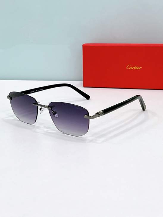Picture of Cartier Sunglasses _SKUfw77796703fw